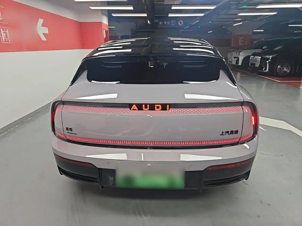 Audi E5 Sportback 2026 Pioneer Quattro Model — миниатюра 5