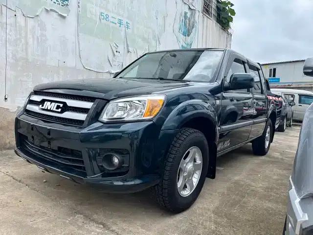 Baodian 2016 New Value-for-Money Diesel Two-Wheel Drive Standard Luxury Model JX493ZLQ4G