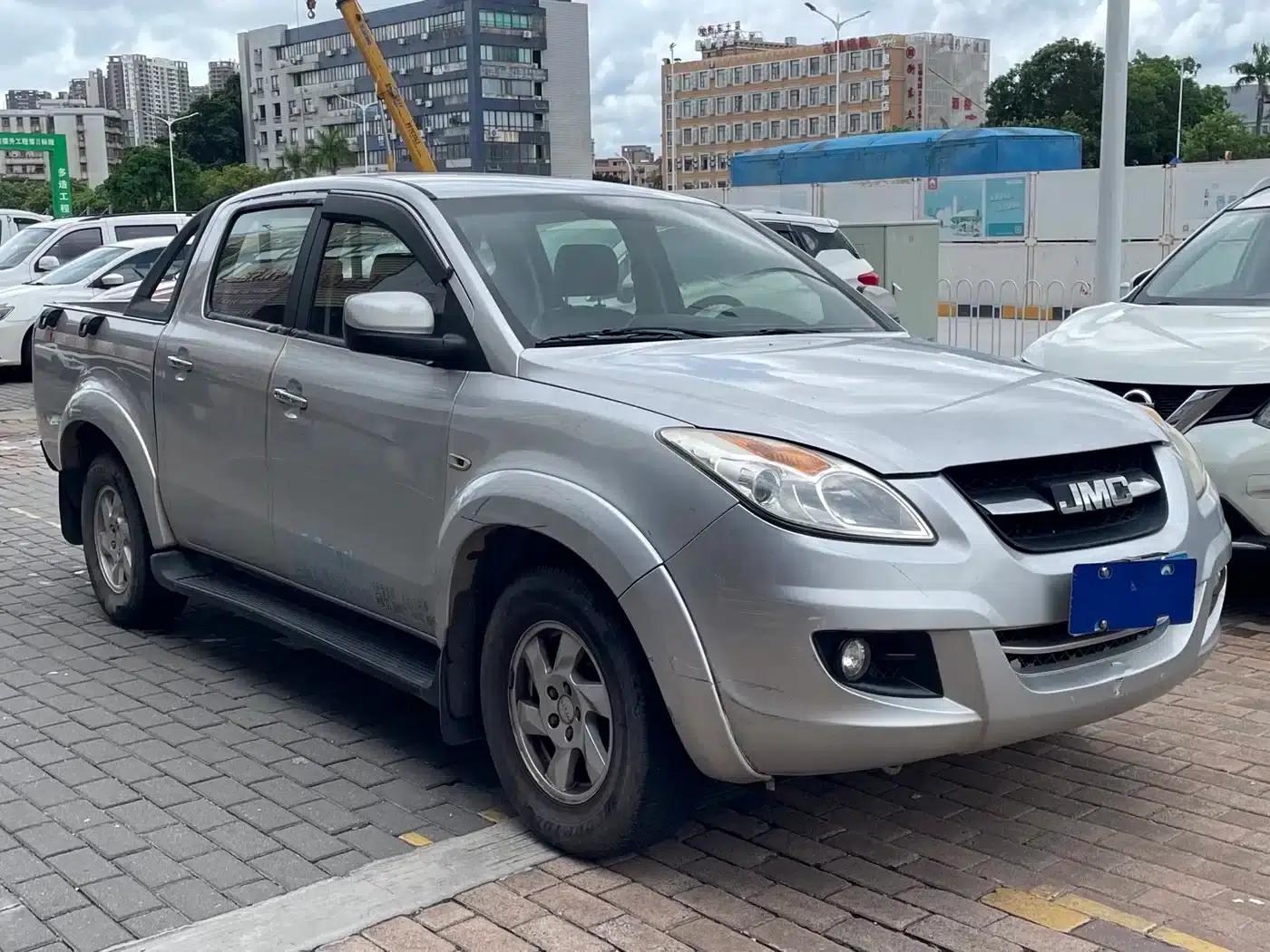 Territory Tiger 7 2016 2.4L Two-Wheel Drive Super Luxury Edition 4G69 — миниатюра 3