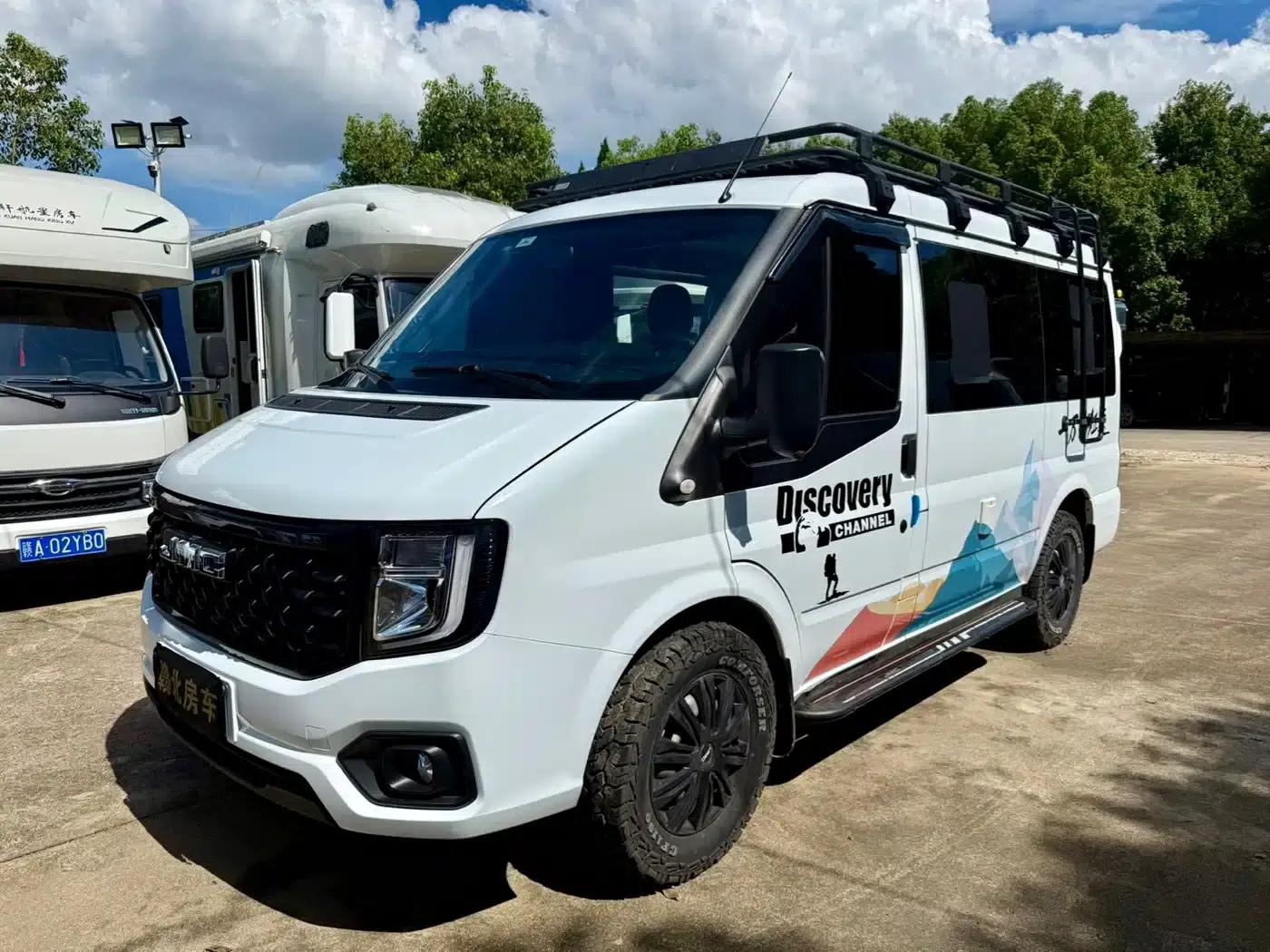 E-Fushun RV 2025 Model 2.0T Diesel Version — миниатюра 2