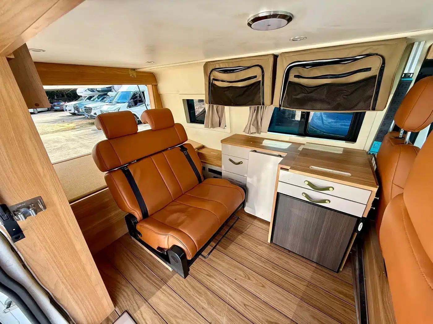 E-Fushun RV 2025 Model 2.0T Diesel Version — миниатюра 4