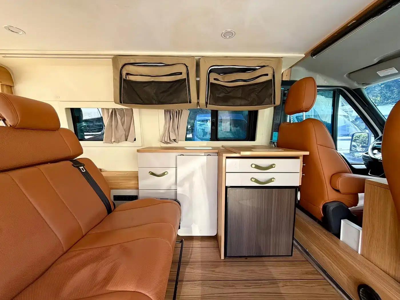 E-Fushun RV 2025 Model 2.0T Diesel Version — миниатюра 6