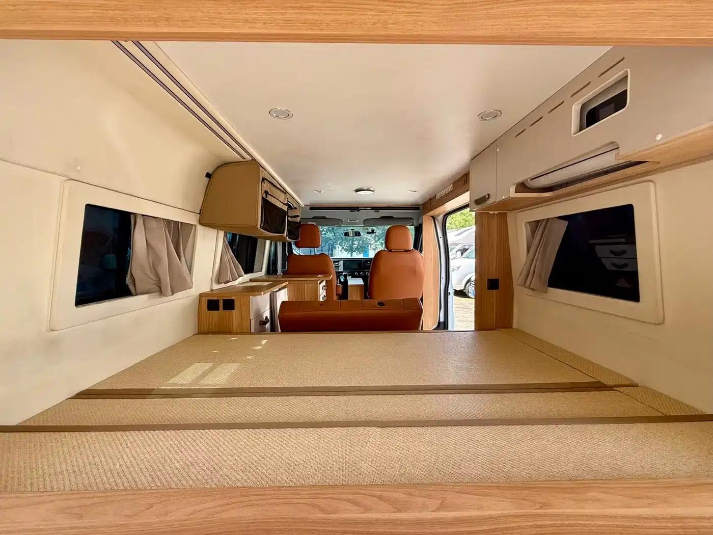 E-Fushun RV 2025 Model 2.0T Diesel Version — миниатюра 8