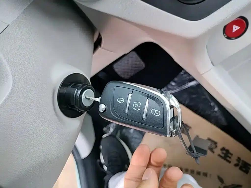 Yizhi EV2 2026 PLUS+ Comfort Model — миниатюра 9