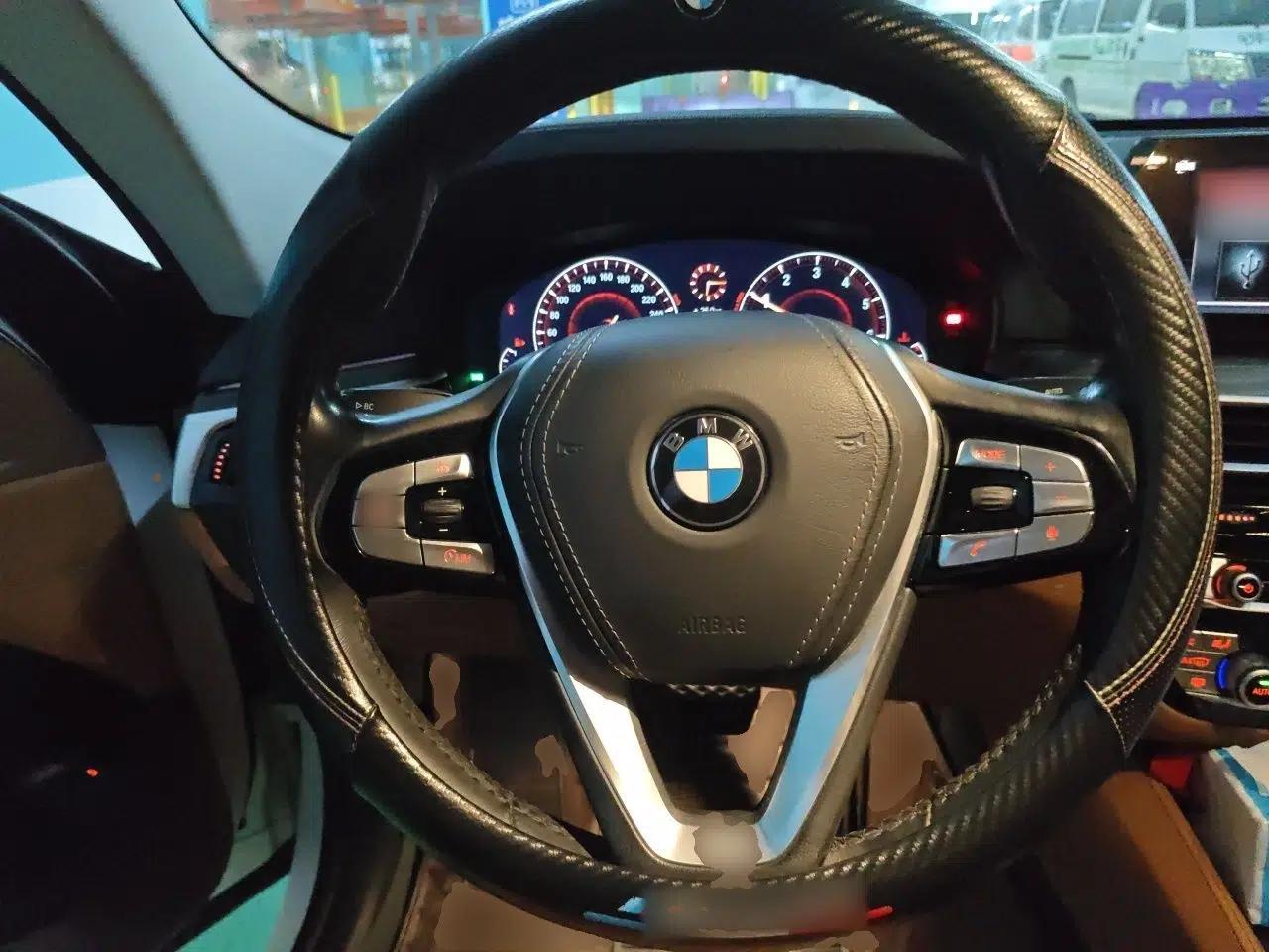 BMW 6 Series BMW 6 Series Gran Turismo 630i Luxury Design Package — миниатюра 10