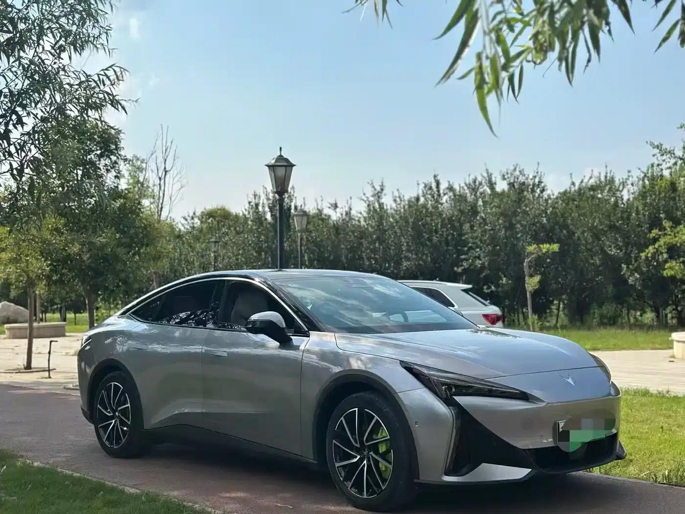 Jihu Alphard S5 2025 Model 560MAX 185kW — миниатюра 3