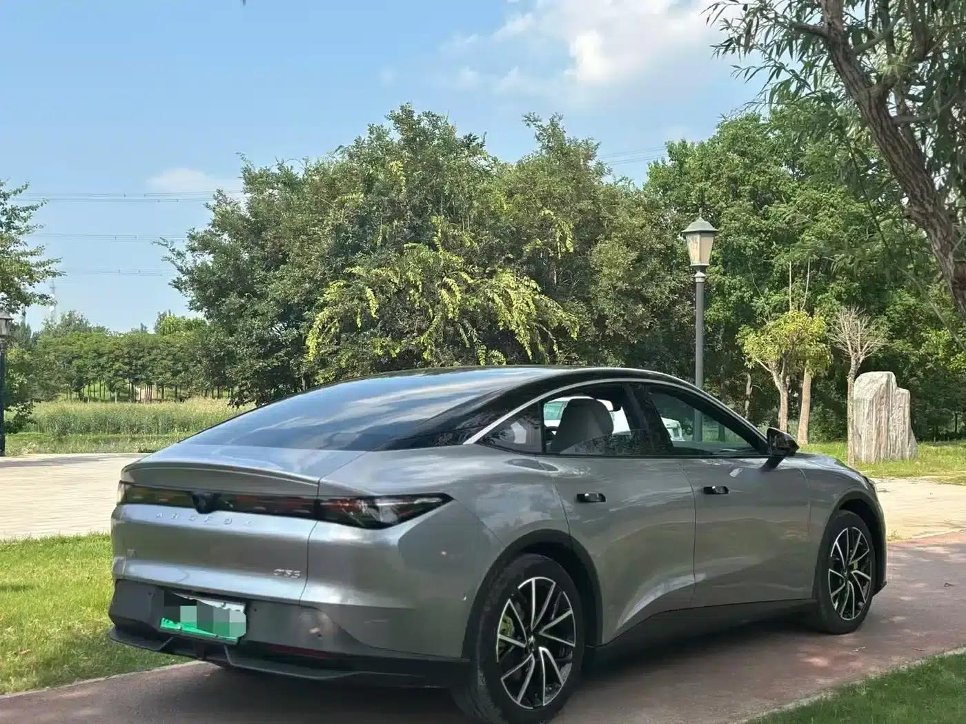 Jihu Alphard S5 2025 Model 560MAX 185kW — миниатюра 9