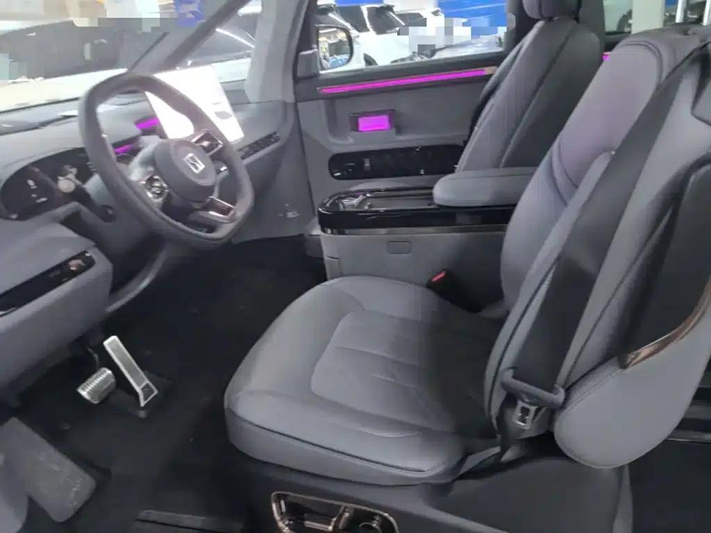 Jike MIX 2025 Intelligent Driving Edition — миниатюра 15