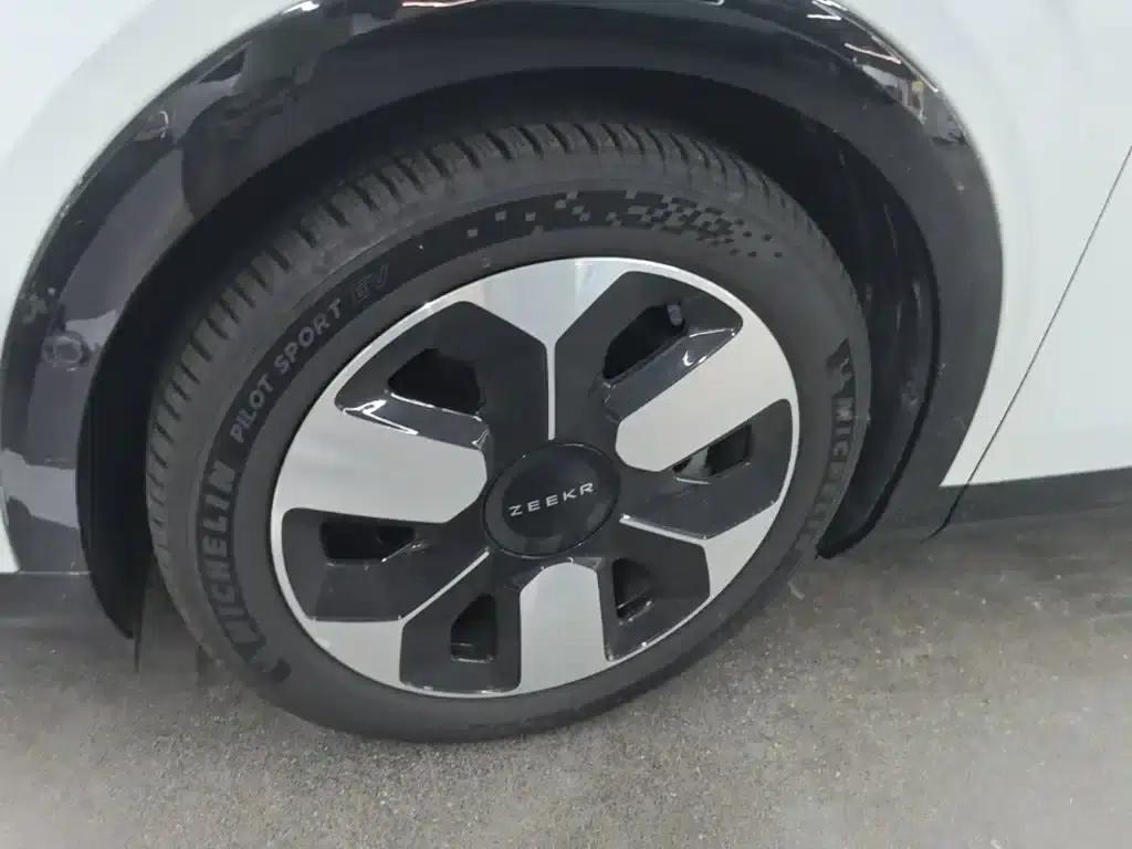 Jike MIX 2025 Intelligent Driving Edition — миниатюра 23