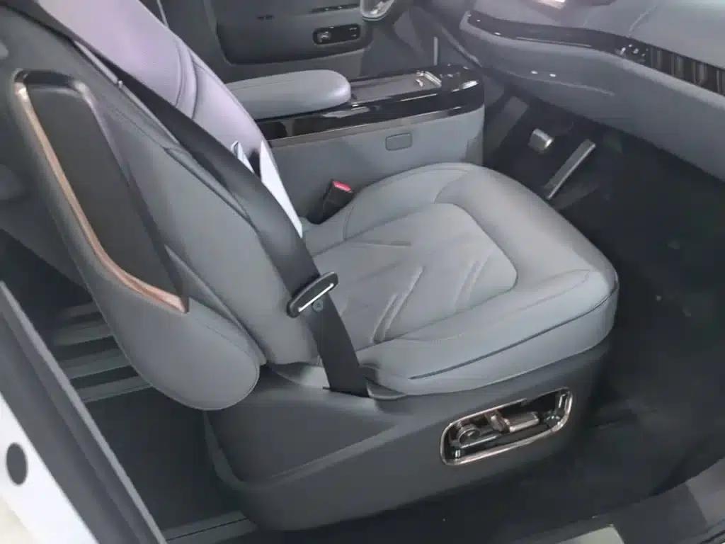 Jike MIX 2025 Intelligent Driving Edition — миниатюра 25