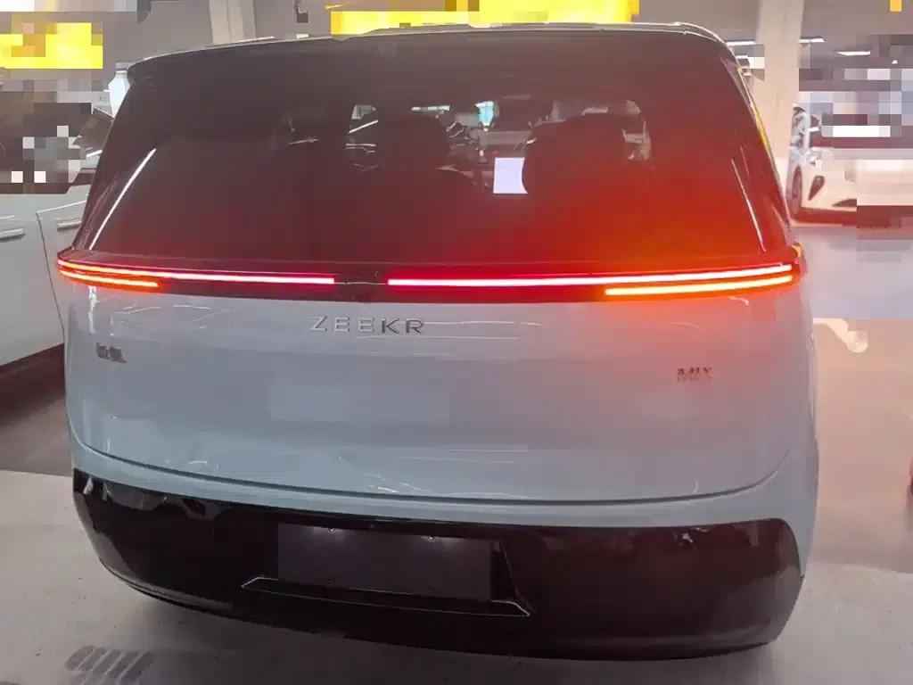 Jike MIX 2025 Intelligent Driving Edition — миниатюра 6