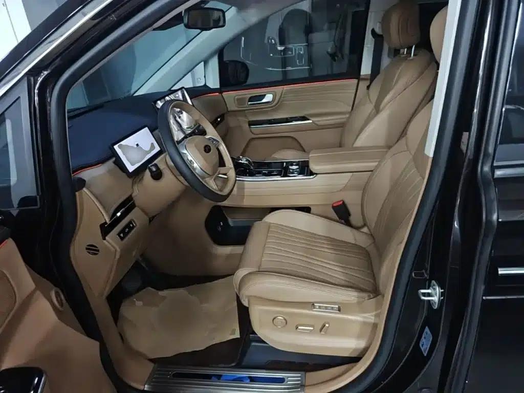 Refine RF8 PHEV 2024 HarmonyOS Edition 1.5T 150KM Flagship Model Lithium Iron Phosphate — миниатюра 15