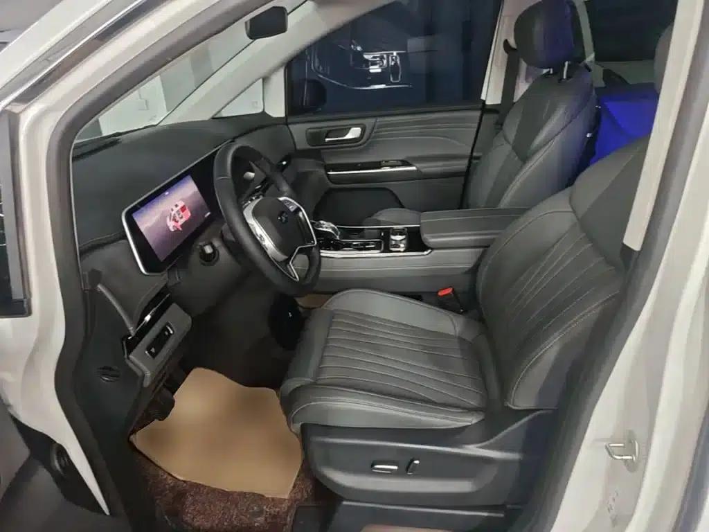 Refine RF8 PHEV 2024 Smart Edition 1.5T 150KM Premium Model (Lithium Iron Phosphate) — миниатюра 15
