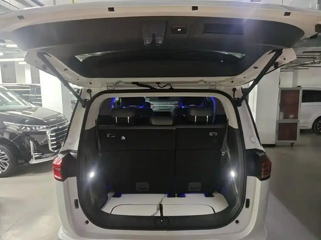Refine RF8 PHEV 2024 Smart Edition 1.5T 150KM Premium Model (Lithium Iron Phosphate) — миниатюра 19