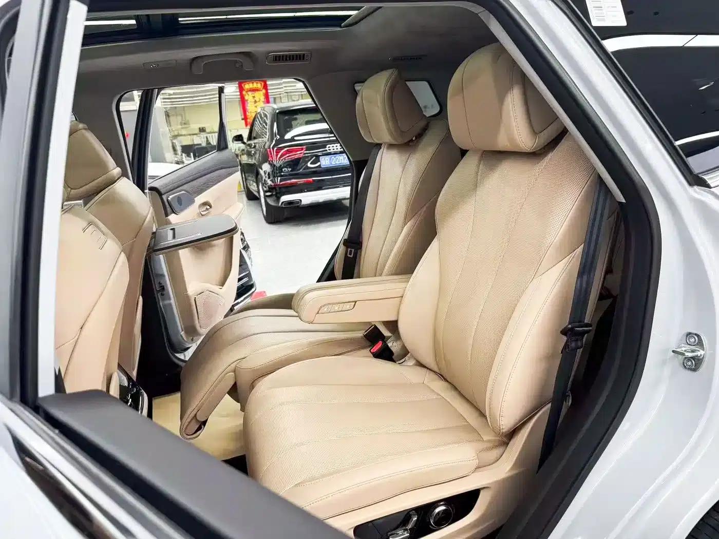 Jetour Mountain & Sea L9 2025 1.5TD 2DHT Flagship Edition 6-seater — миниатюра 20
