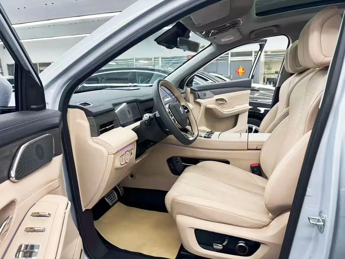 Jetour Mountain & Sea L9 2025 1.5TD 2DHT Flagship Edition 6-seater — миниатюра 7