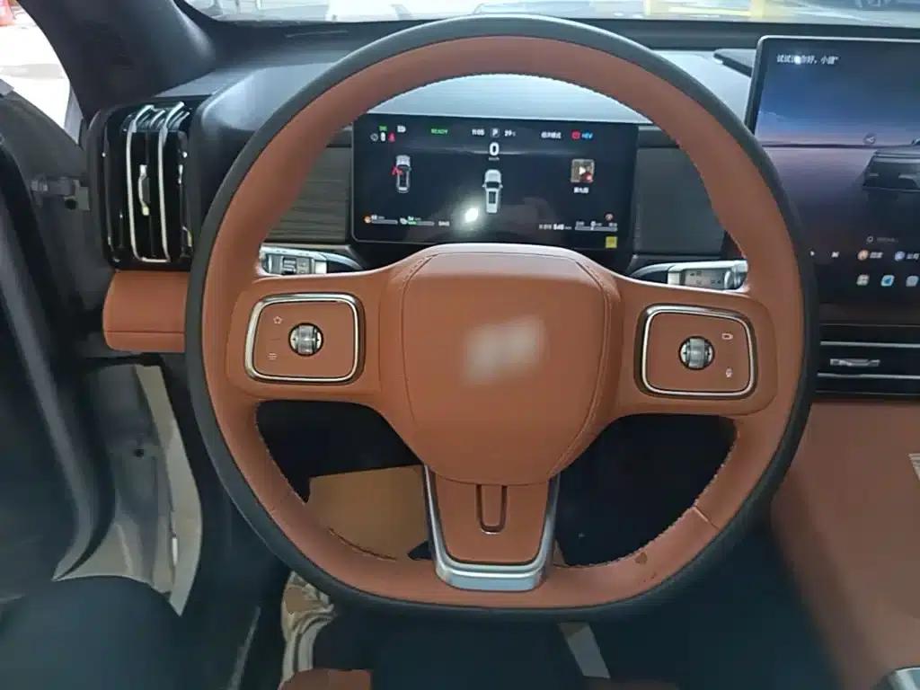 Jetour Mountain & Sea L7 PLUS 2026 Model 121km Comfort Edition 5-Seater — миниатюра 11