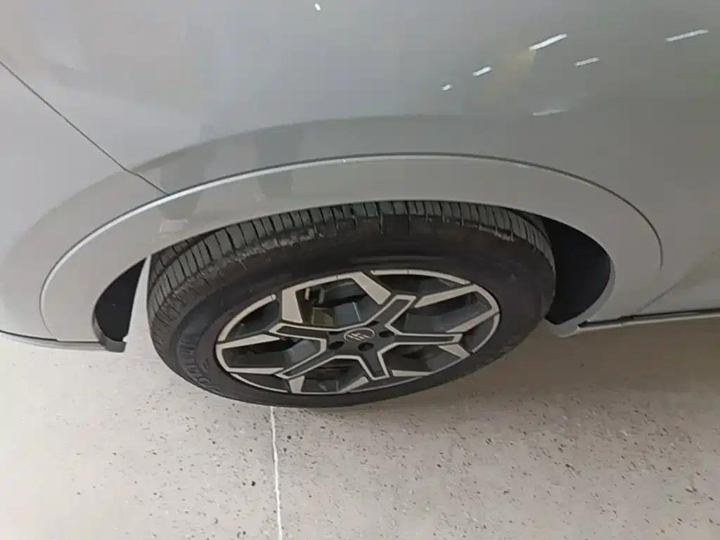 Jetour Mountain & Sea L7 PLUS 2026 Model 121km Comfort Edition 5-Seater — миниатюра 23