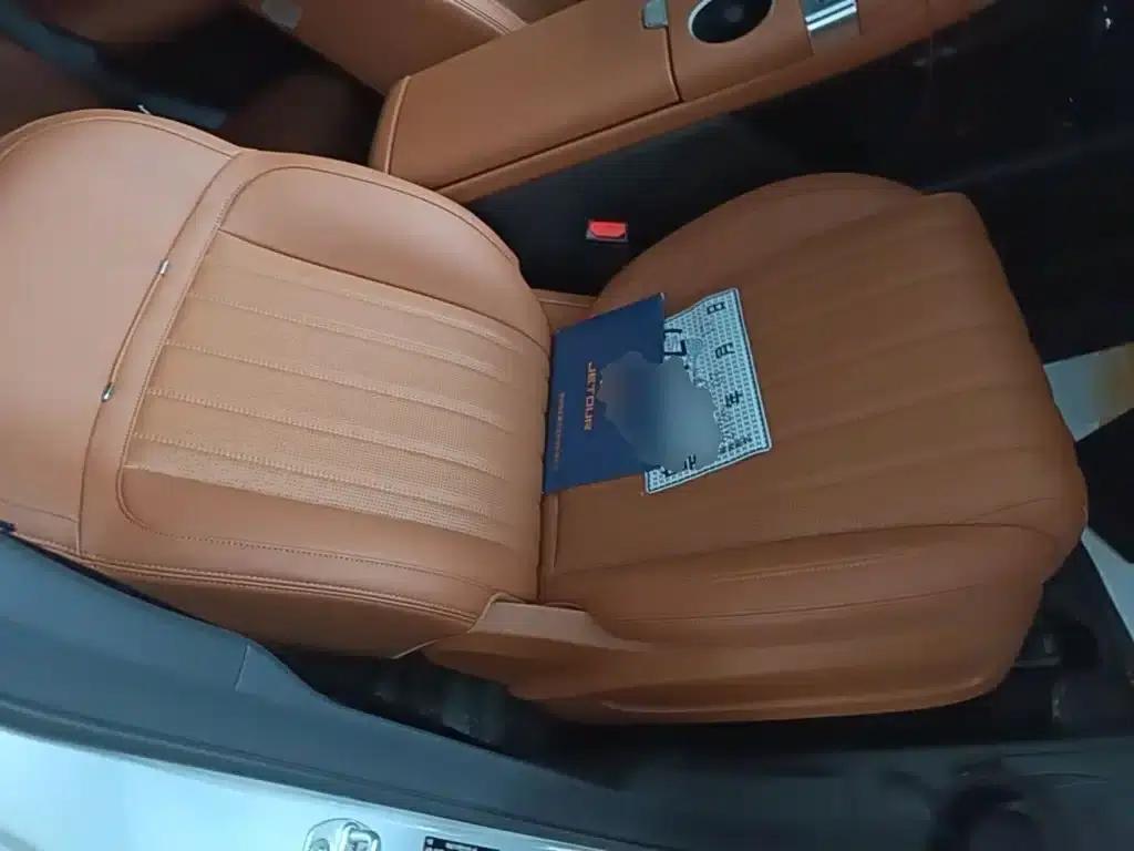 Jetour Mountain & Sea L7 PLUS 2026 Model 121km Comfort Edition 5-Seater — миниатюра 25