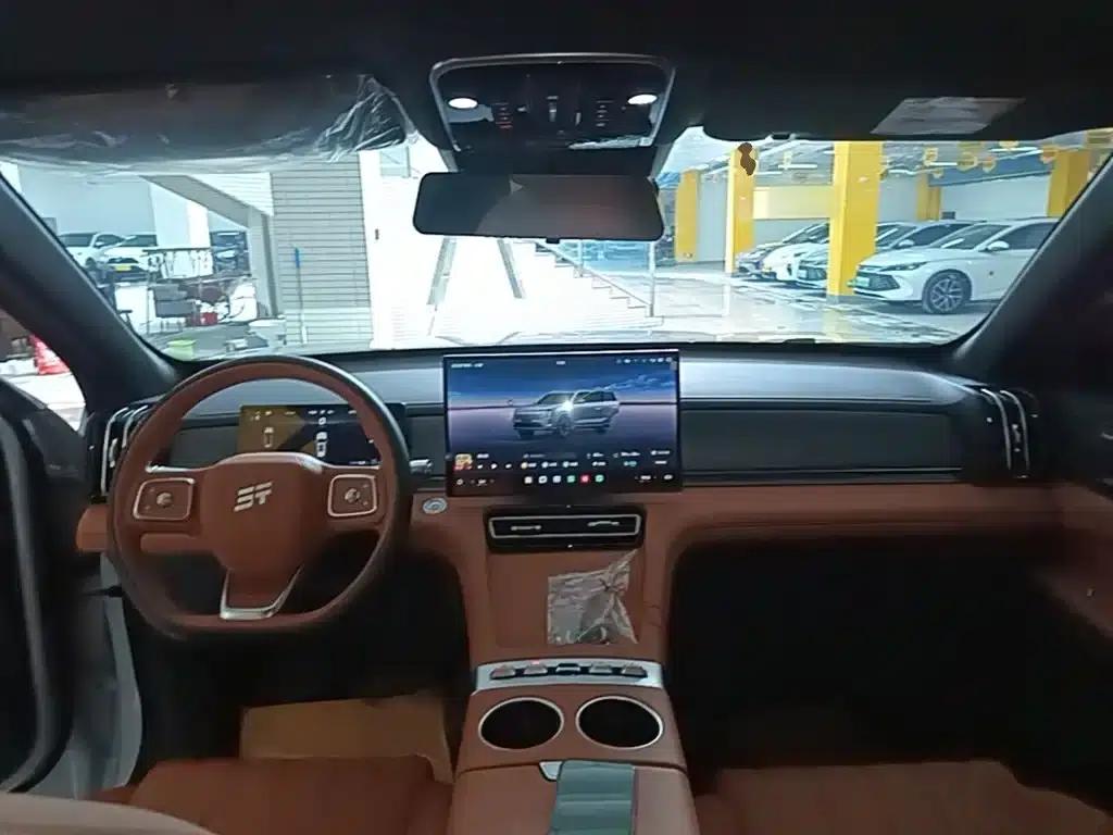 Jetour Mountain & Sea L7 PLUS 2026 Model 121km Comfort Edition 5-Seater — миниатюра 10