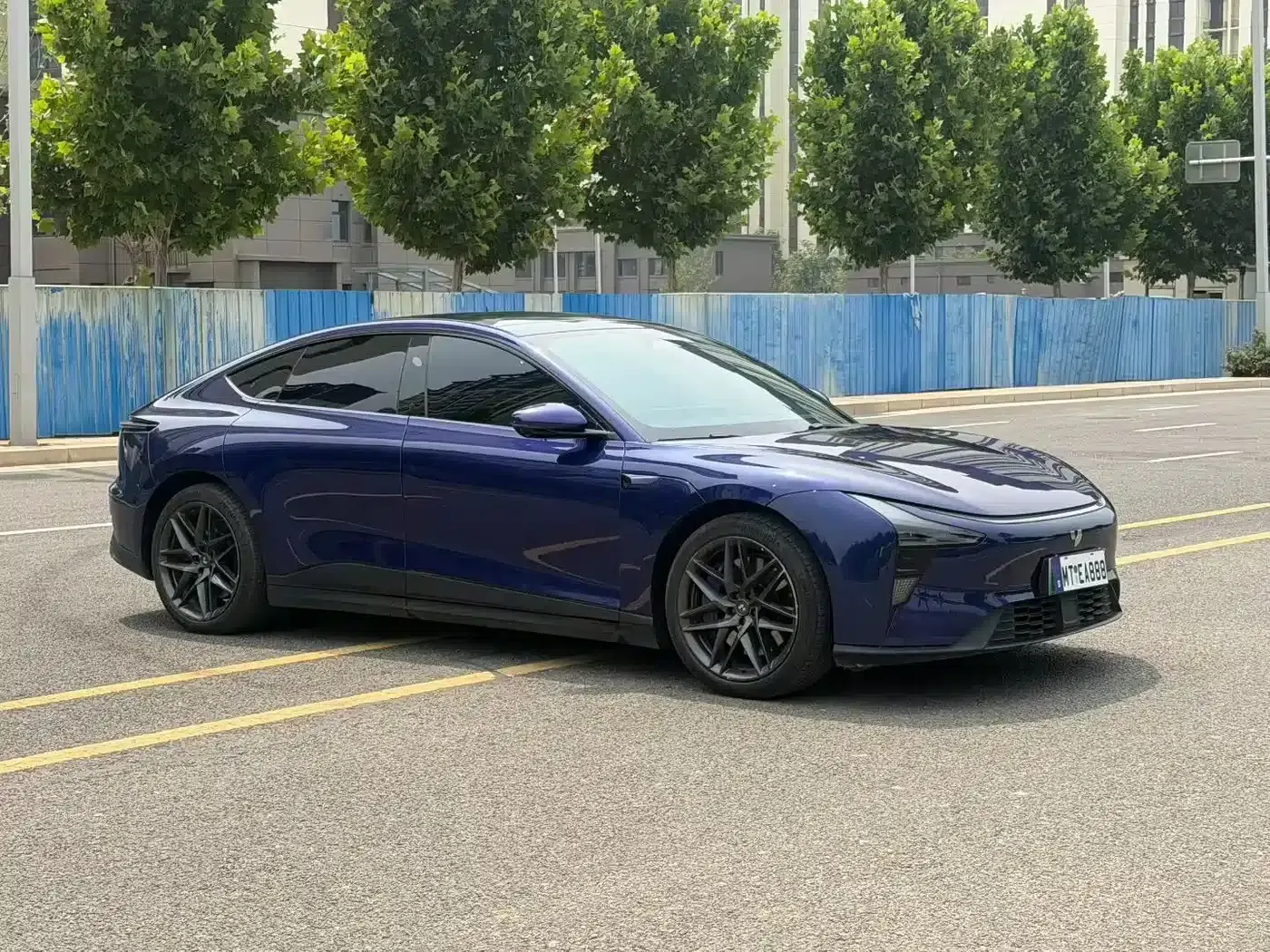 2024 Geely X7 Standard Edition — миниатюра 3