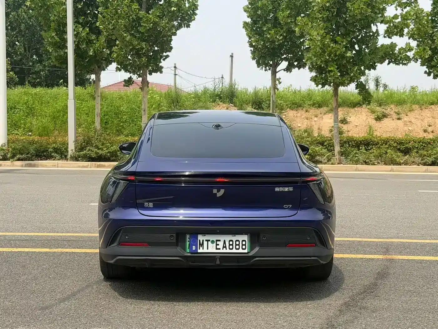 2024 Geely X7 Standard Edition — миниатюра 8