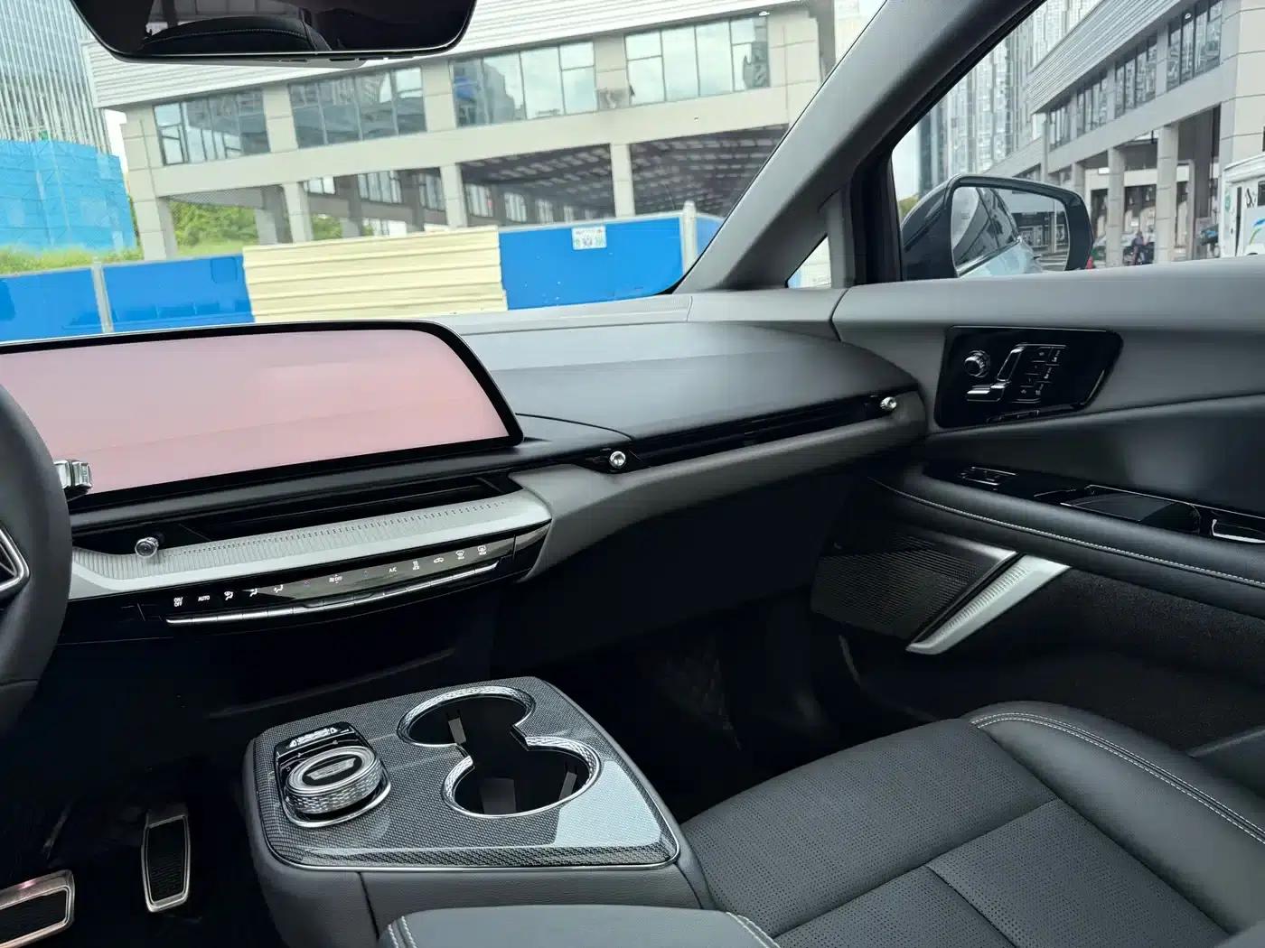 IQ ProSport 2024 All-Wheel Drive Long Range Edition — миниатюра 8