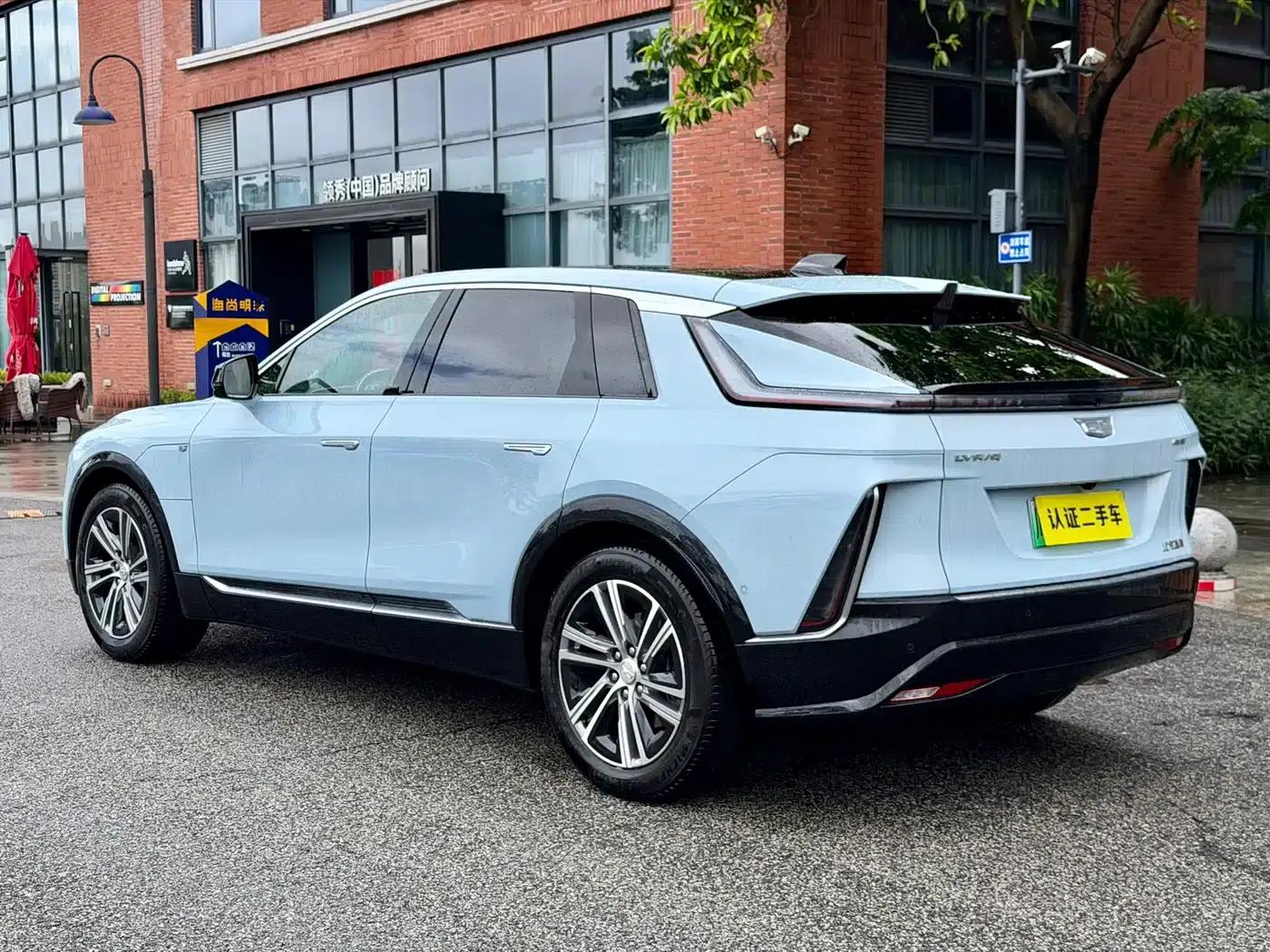 iQ Ruige 2022 Rear-Wheel Drive Long-Range Premium Edition — миниатюра 3