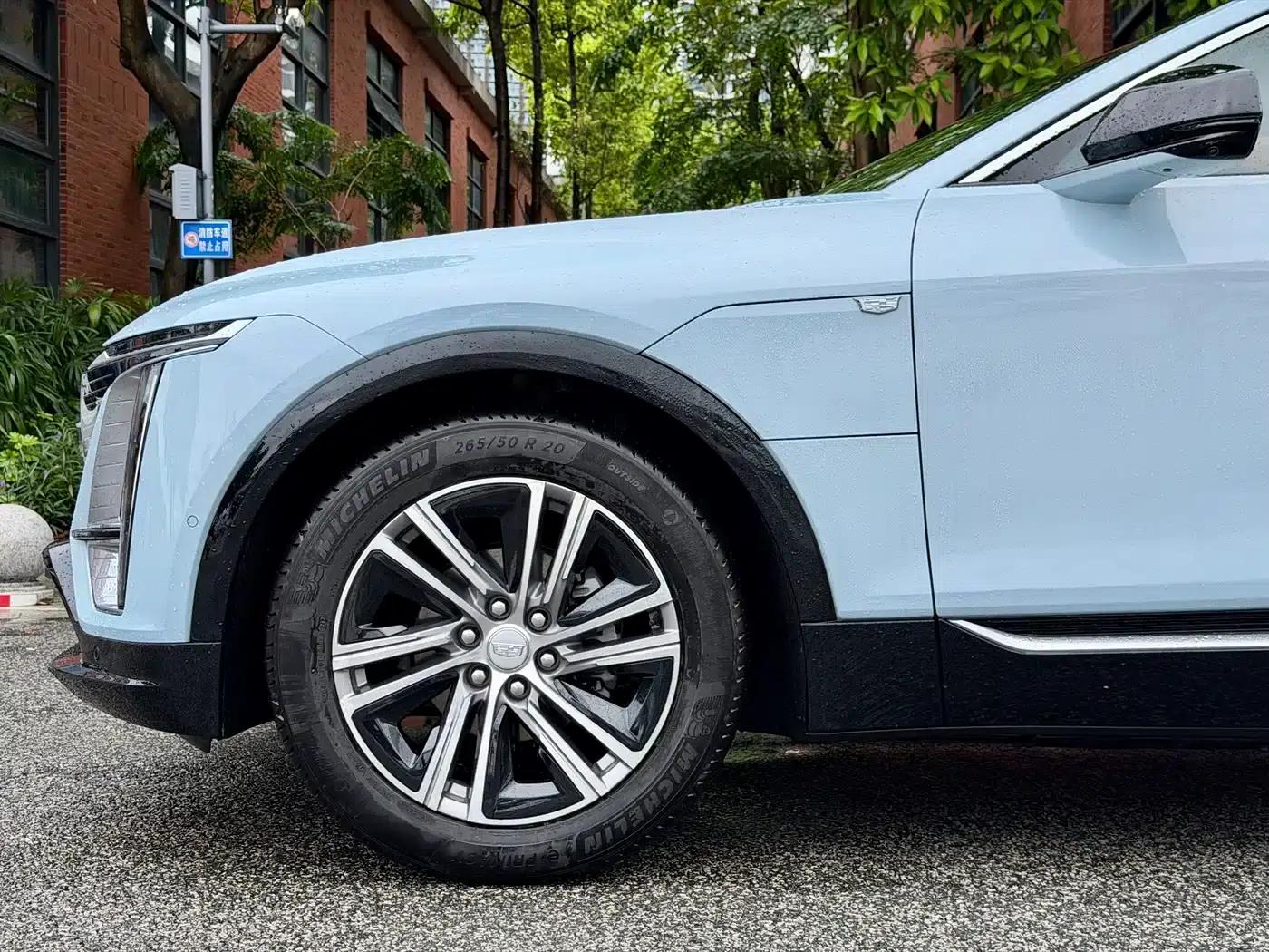 iQ Ruige 2022 Rear-Wheel Drive Long-Range Premium Edition — миниатюра 9