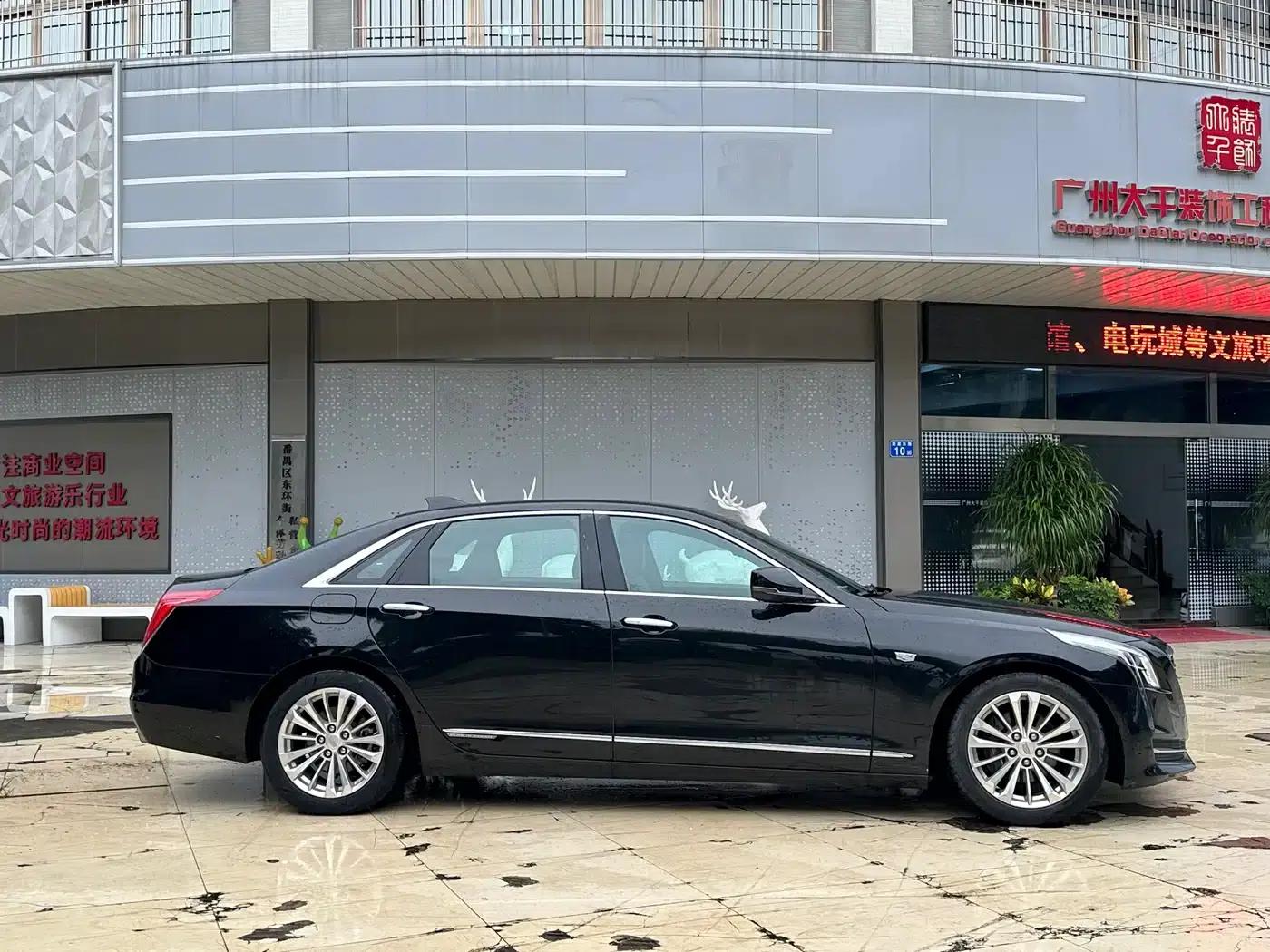 Cadillac CT6 Plug-in 2017 30E Elite — миниатюра 4