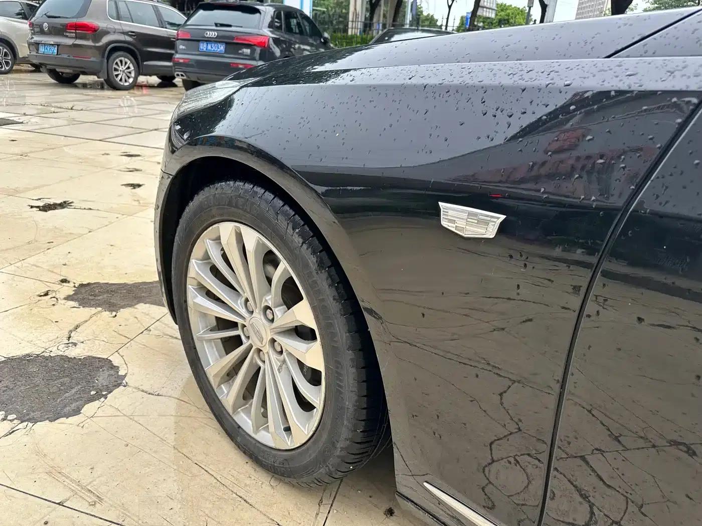 Cadillac CT6 Plug-in 2017 30E Elite — миниатюра 10