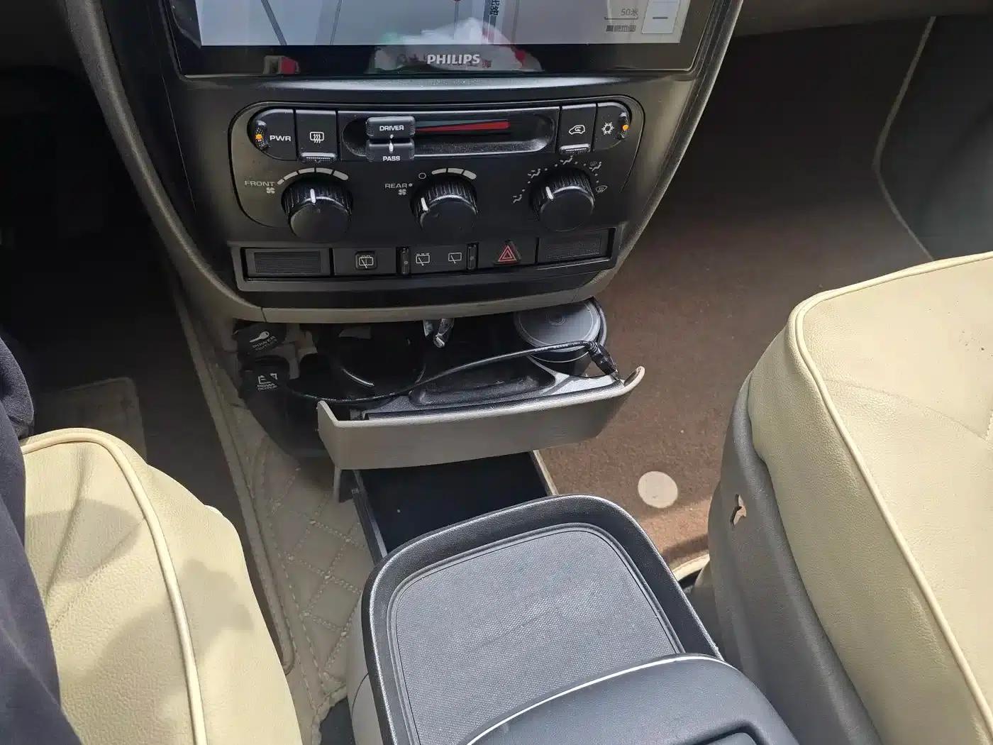 2007 Grand Voyager 3.3L Limited Edition — миниатюра 11