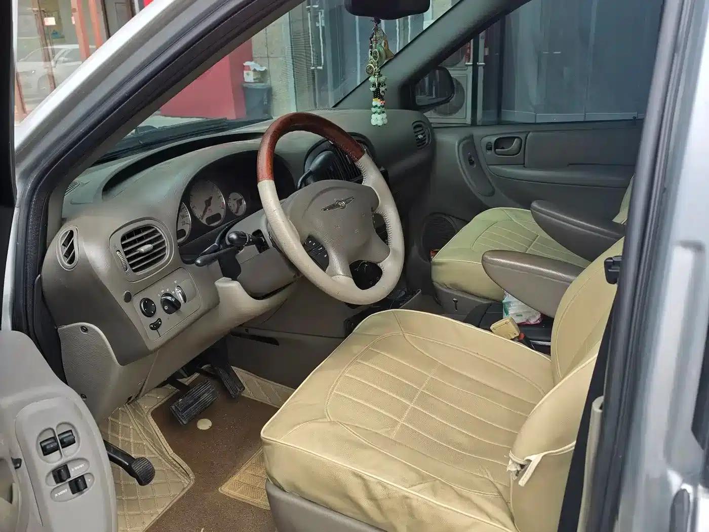 2007 Grand Voyager 3.3L Limited Edition — миниатюра 8