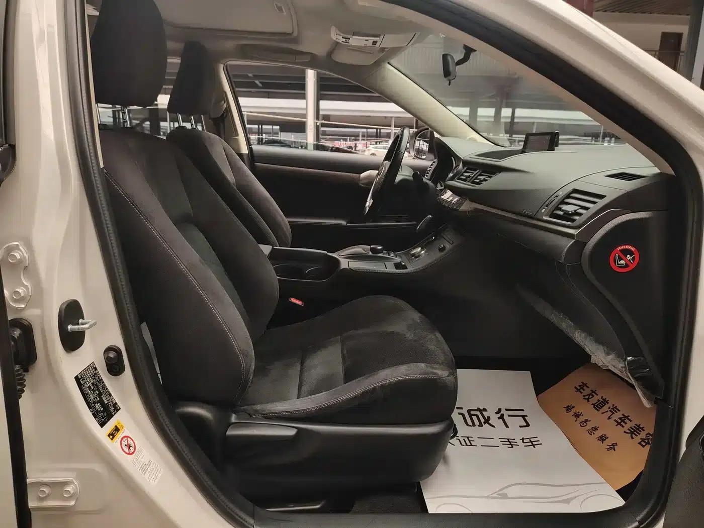 Lexus CT 2014 CT200h Comfort Edition (Single Color) — миниатюра 5