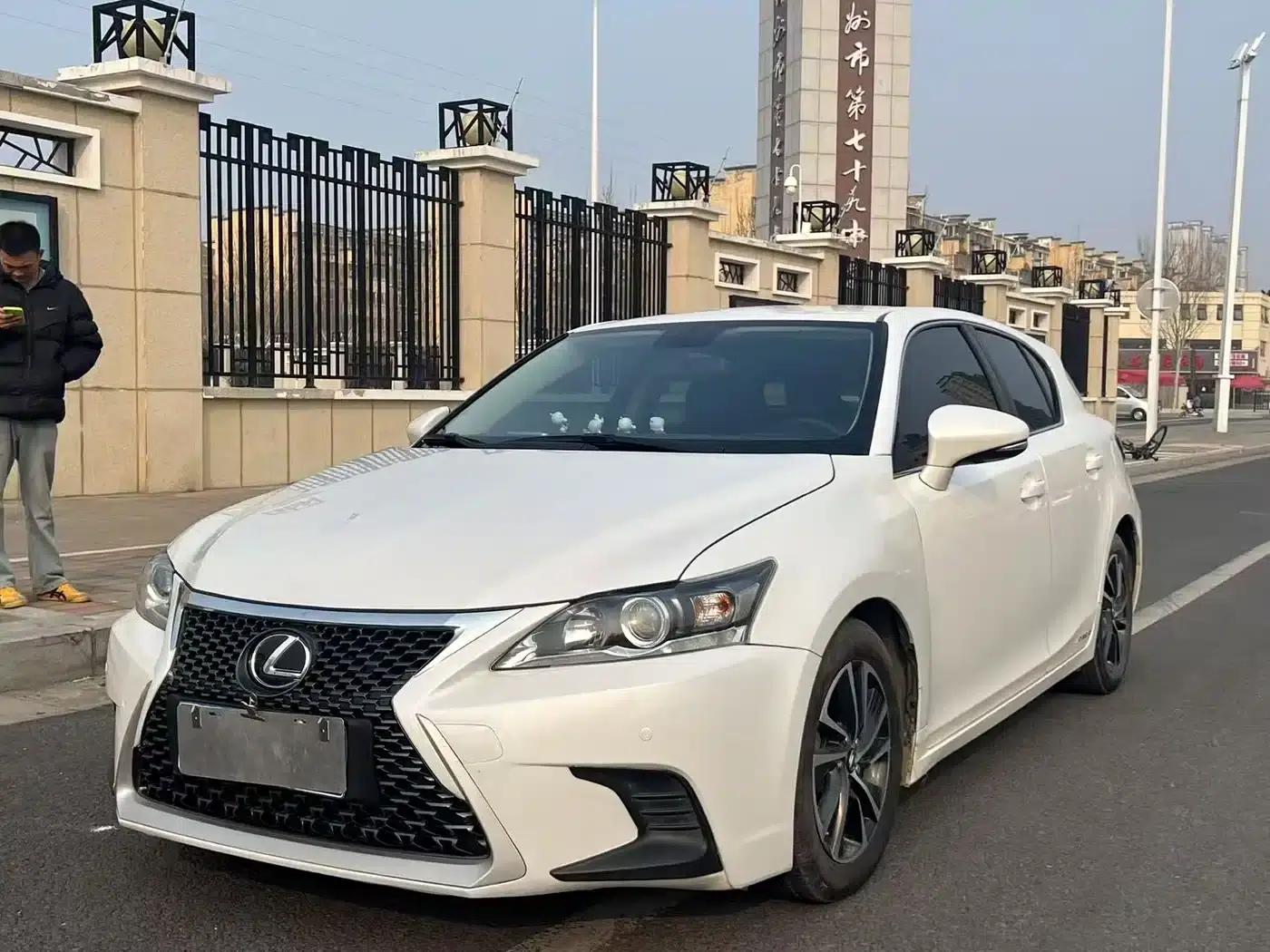 Lexus CT 2020 CT200h Elite Edition (Single Color) — миниатюра 3