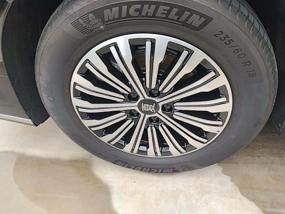 BYD Xia 2025 DM-i 1.5T 180km Beyond Edition — миниатюра 11