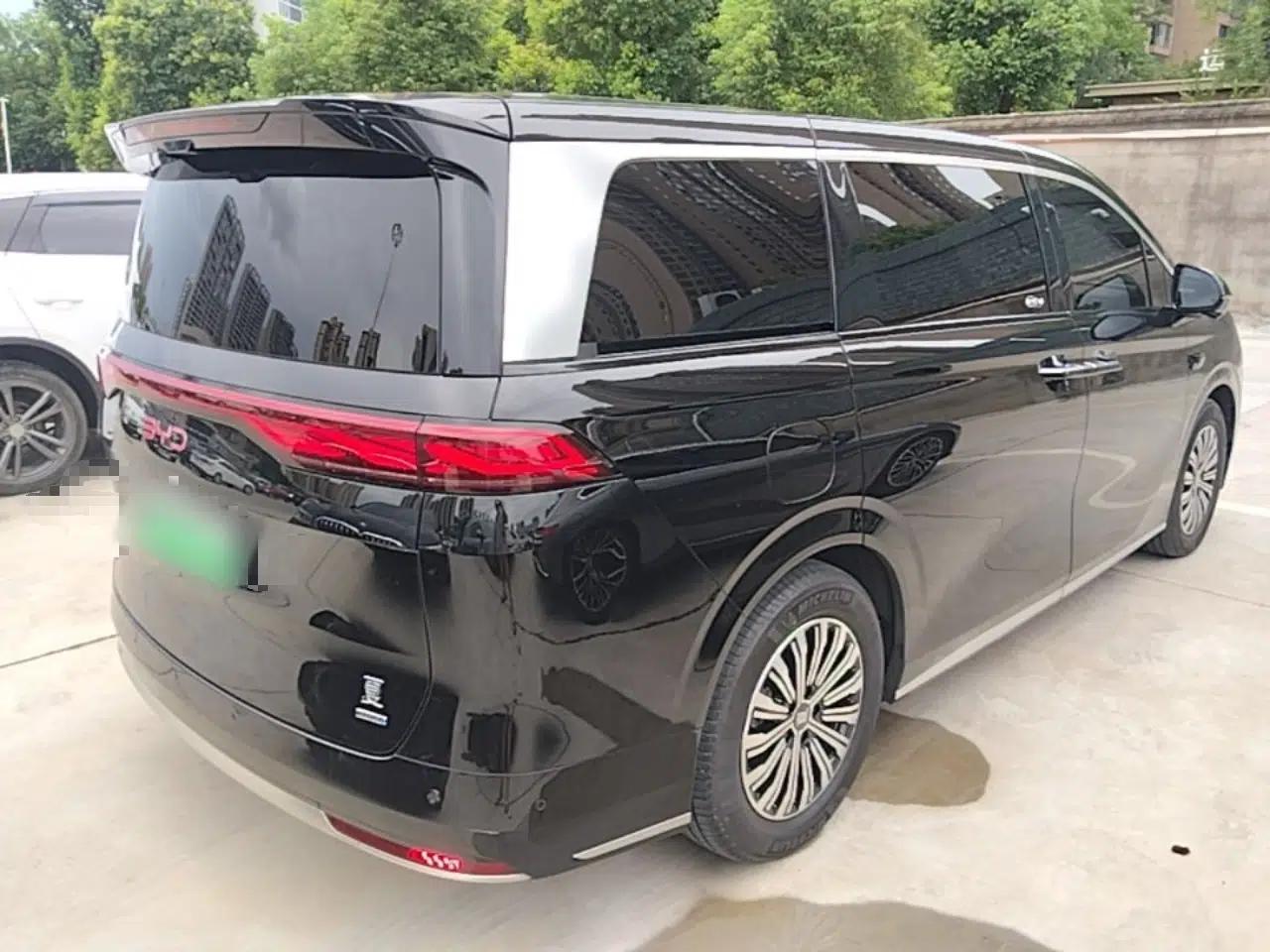 BYD Xia 2025 DM-i 1.5T 180km Beyond Edition — миниатюра 6