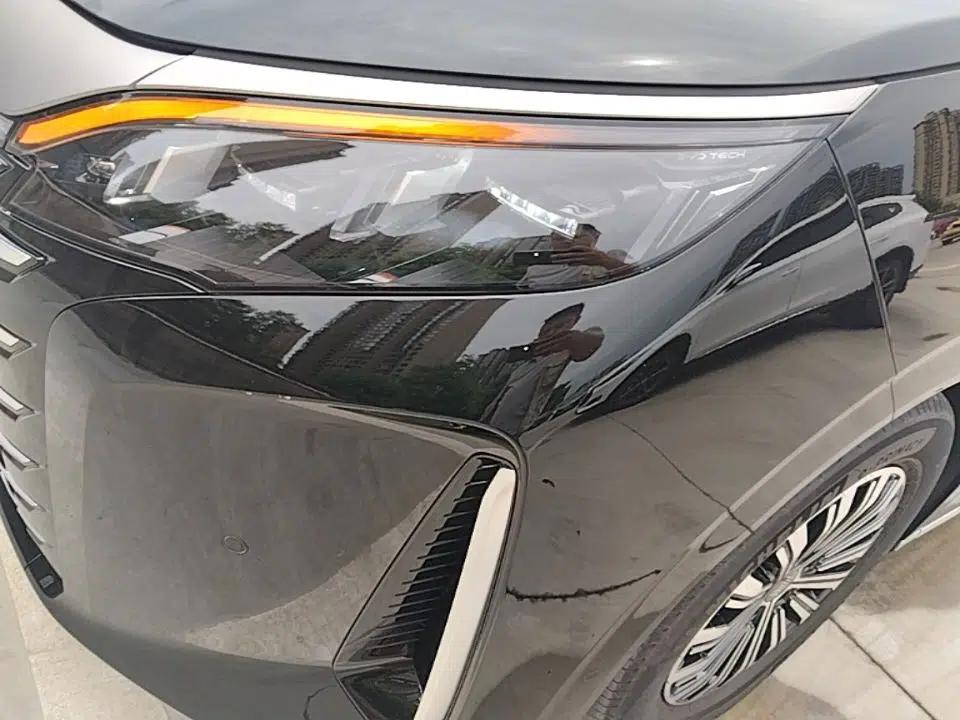 BYD Xia 2025 DM-i 1.5T 180km Beyond Edition — миниатюра 8