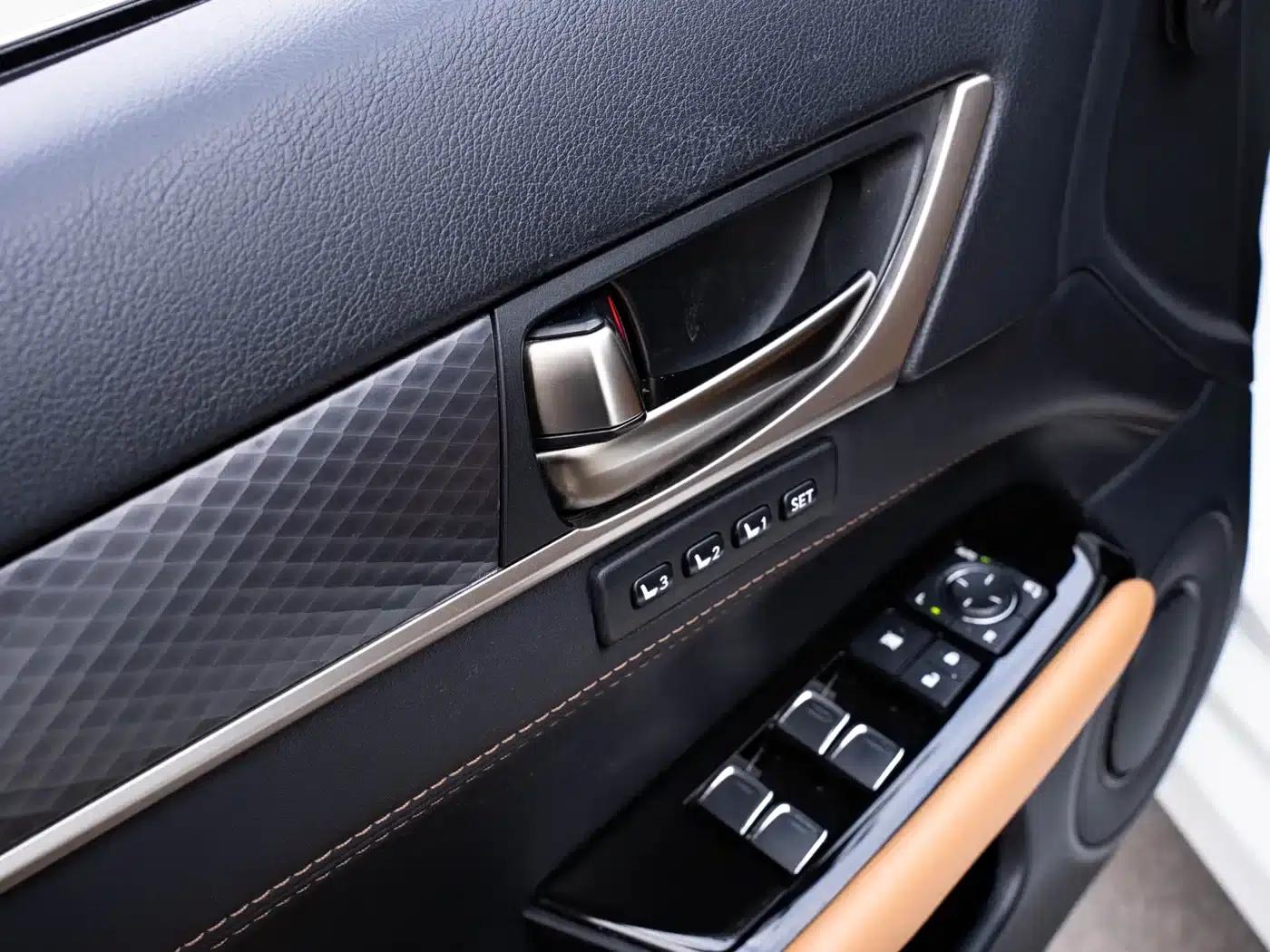 Lexus GS 2016 200t F SPORT — миниатюра 18