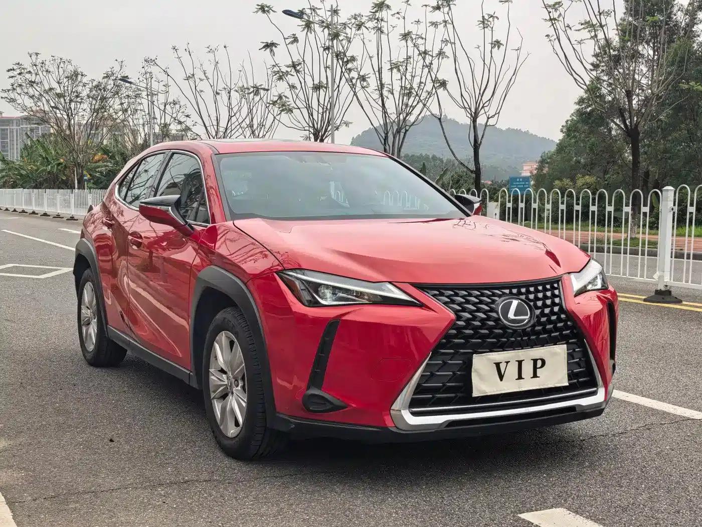 Lexus UX 2020 200 F SPORT Edition — миниатюра 1