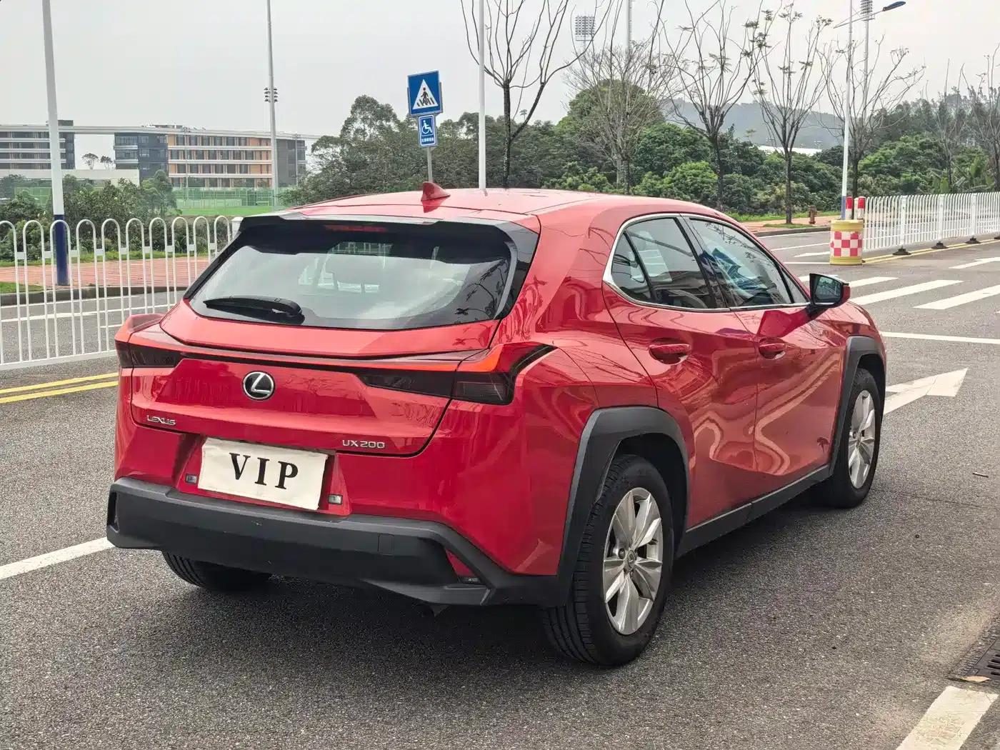 Lexus UX 2020 200 F SPORT Edition — миниатюра 4