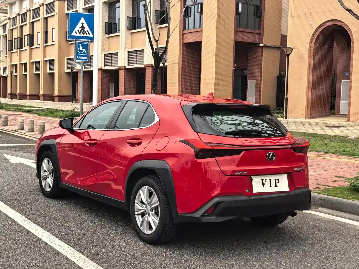 Lexus UX 2020 200 F SPORT Edition — миниатюра 6