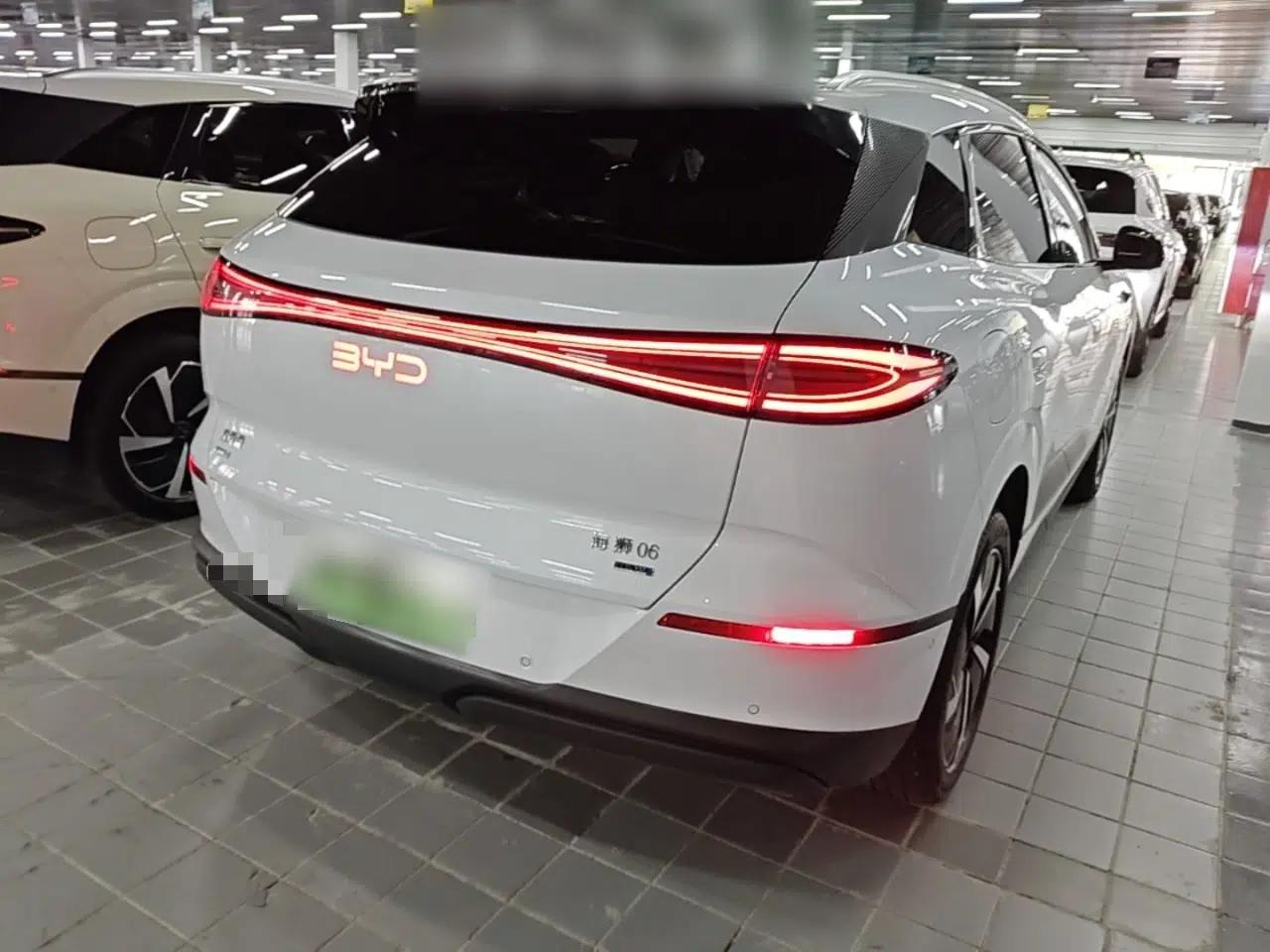 BYD Sealion 06 New Energy 2025 Model DM-i 170 Navigation Plus Edition — миниатюра 6