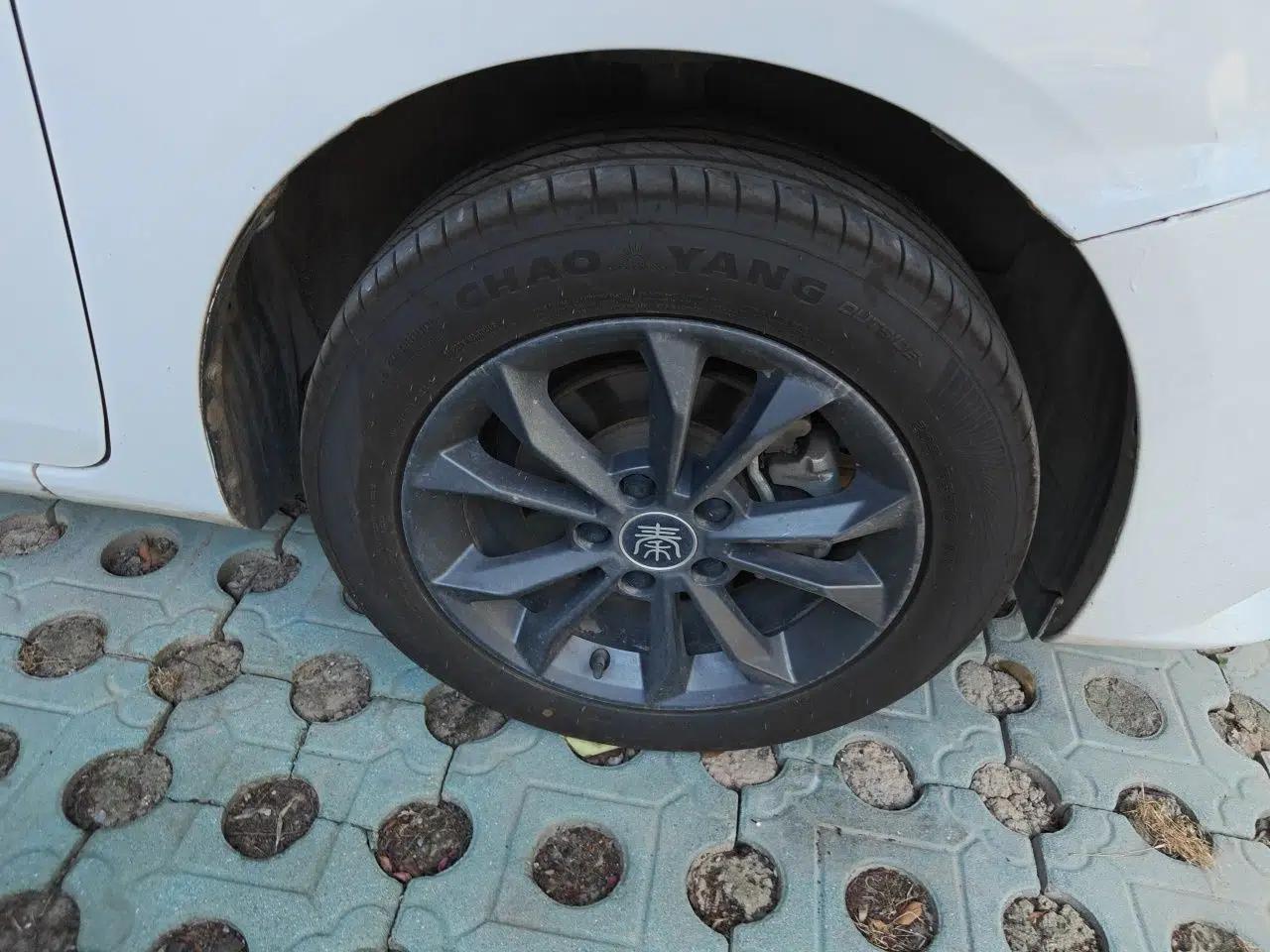 BYD Qin 2019 1.5L Automatic Luxury Model — миниатюра 8