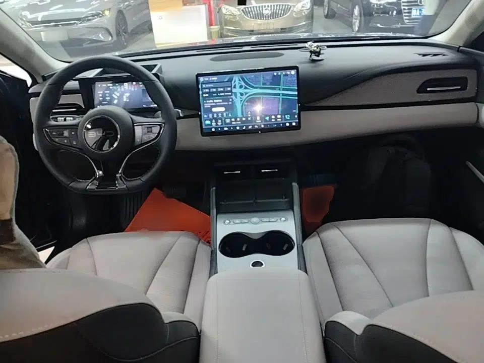 BYD Seal 06 DM-i Touring 2025 Model DM-i 150KM Deluxe — миниатюра 17