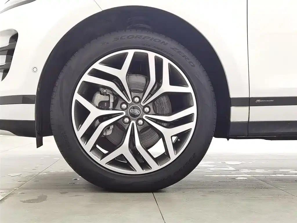 Range Rover Evoque PHEV 2021 Model P300e Luxury Edition — миниатюра 17