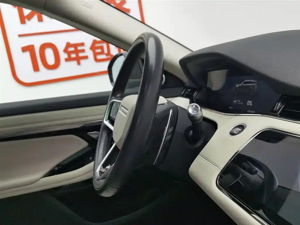 Range Rover Evoque PHEV 2021 Model P300e Luxury Edition — миниатюра 22