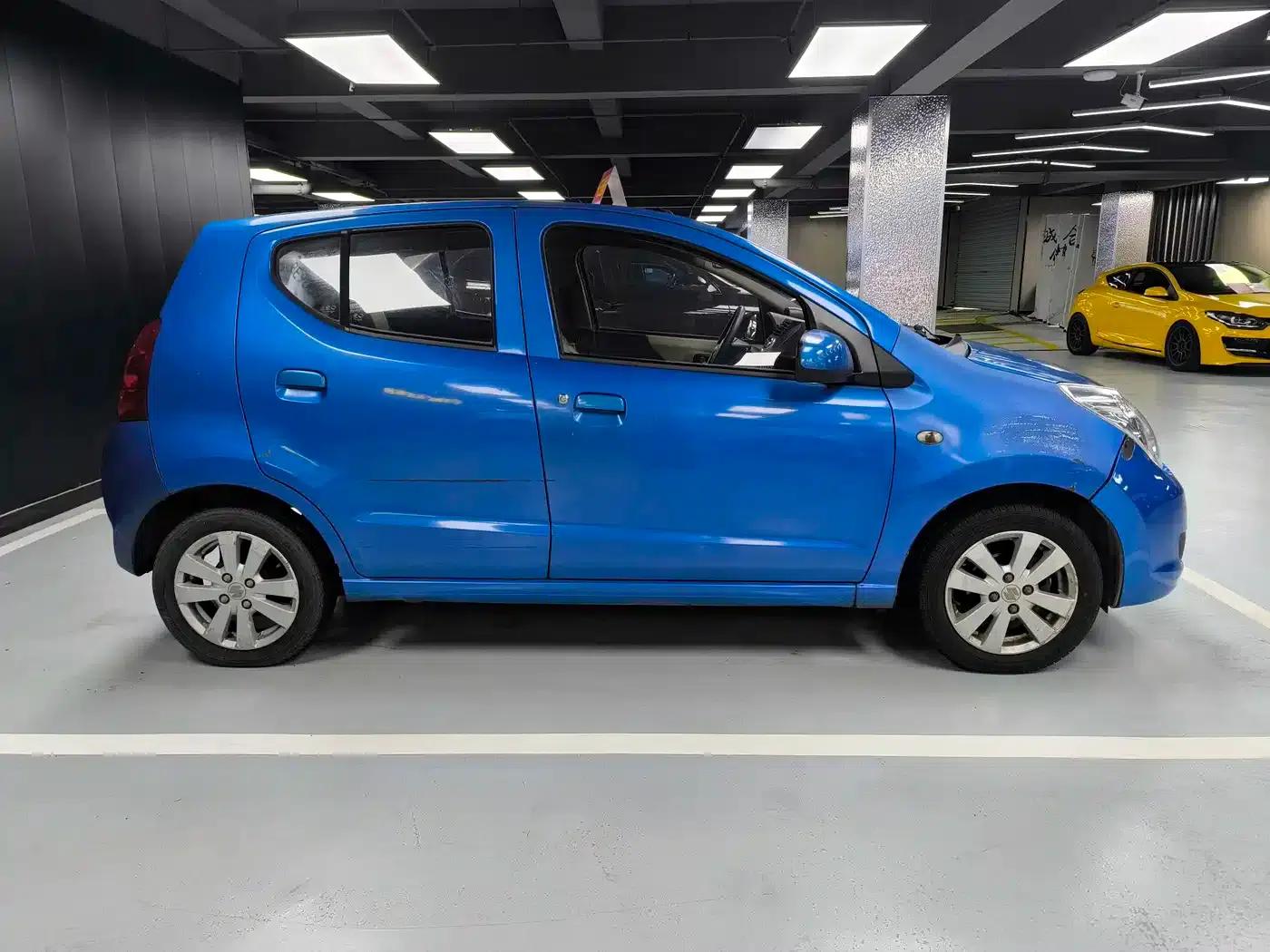 Alto 2013 1.0L Automatic Deluxe — миниатюра 4