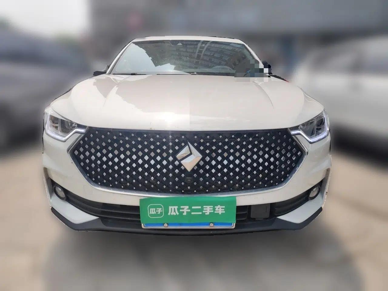 Baojun RC-6 2019 1.5T CVT 24-Hour Online Prestige Edition — миниатюра 2