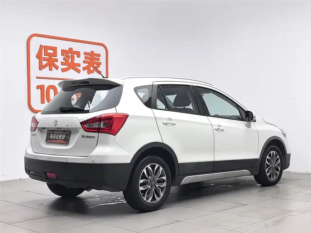 Xiaotu 2017 1.6L CVT 2WD Urban Progressive Edition — миниатюра 2